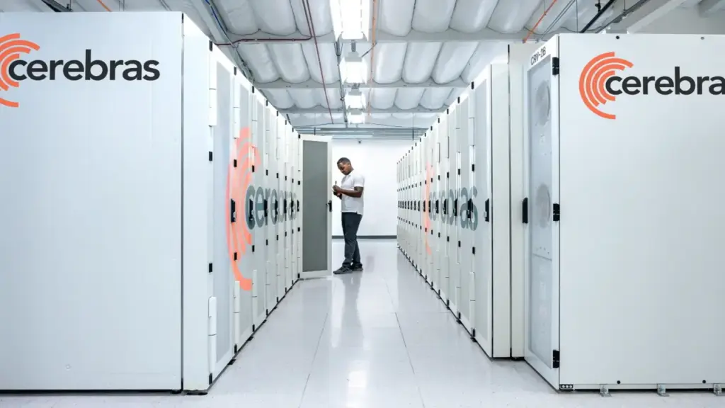 Oracle bắt tay công ty chip AI đối thủ của Nvidia, AMD